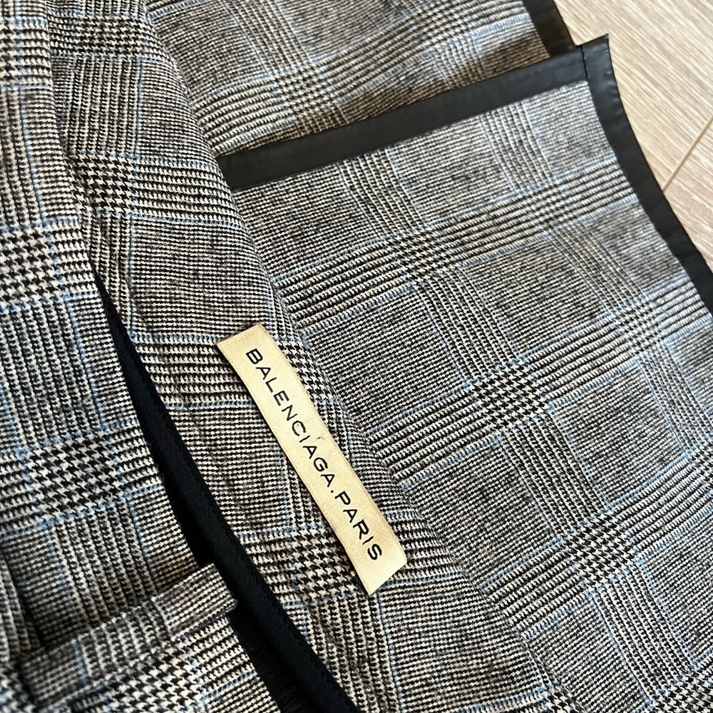 BALENCIAGA black/white houndstooth pencil skirt