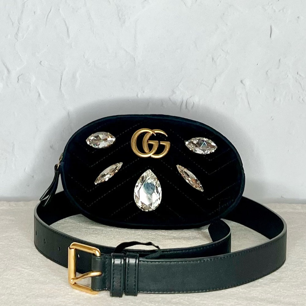 GUCCI Sac Ceinture Matelasse Velours Noir Cristal Marmont
