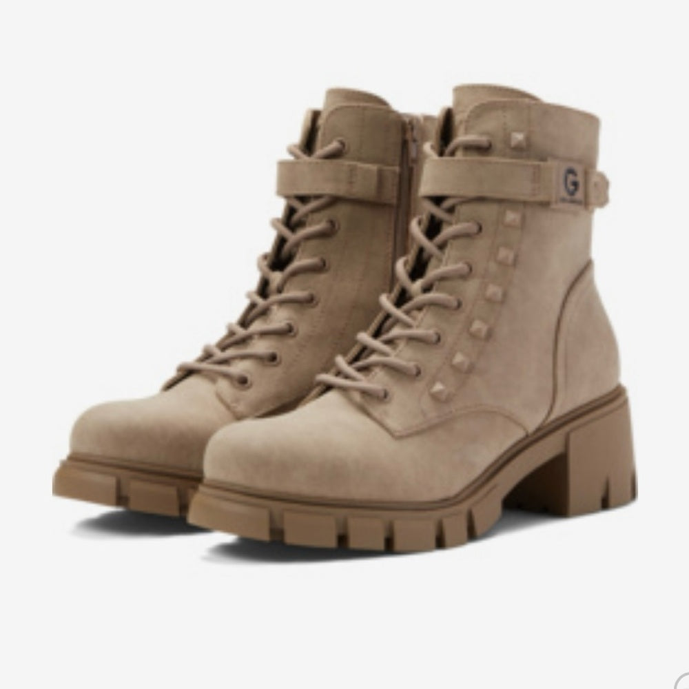 GBG LOS ANGELES Aiken studded lug sole combat bootie