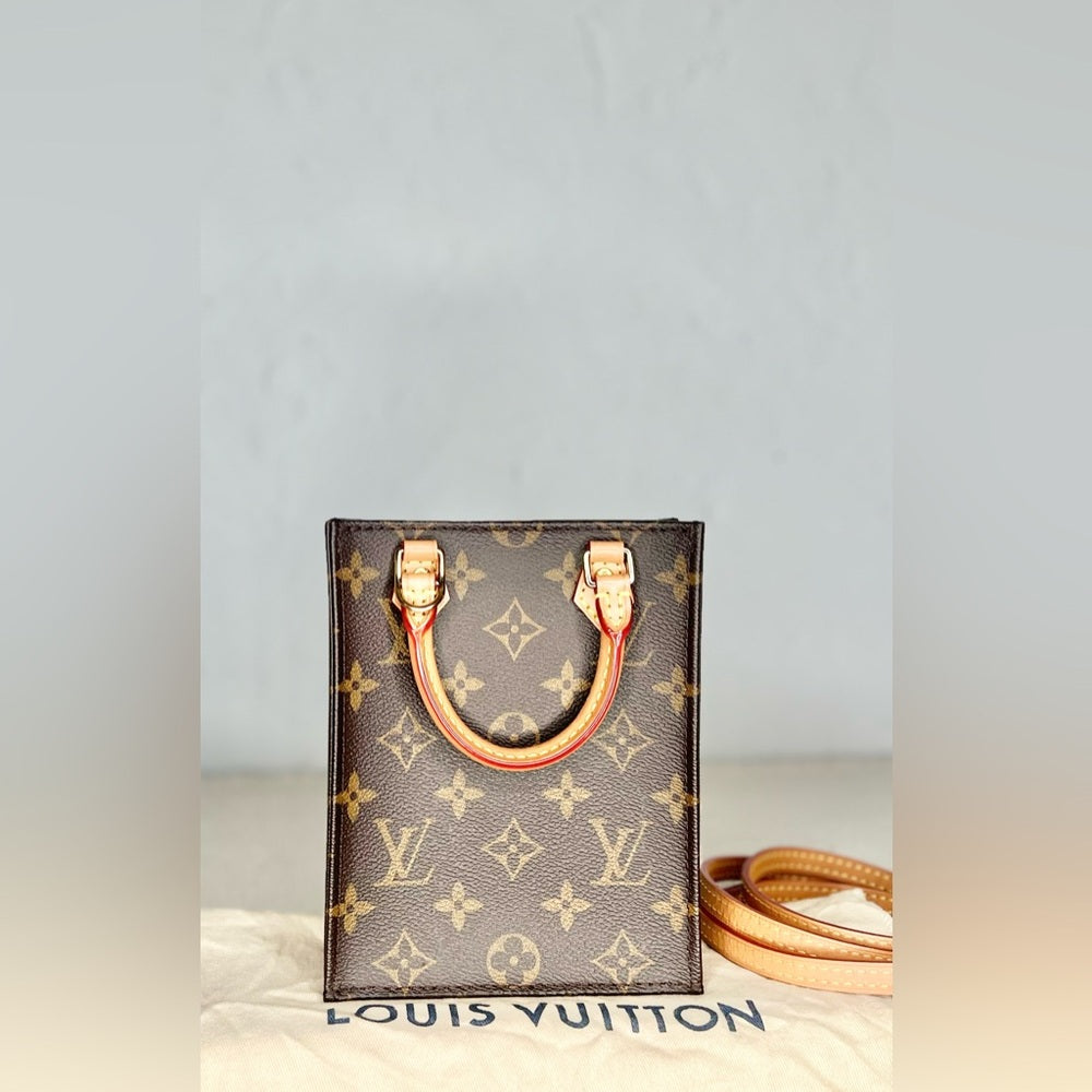 LOUIS VUITTON *REDUCED*Sac Plat petit monogram