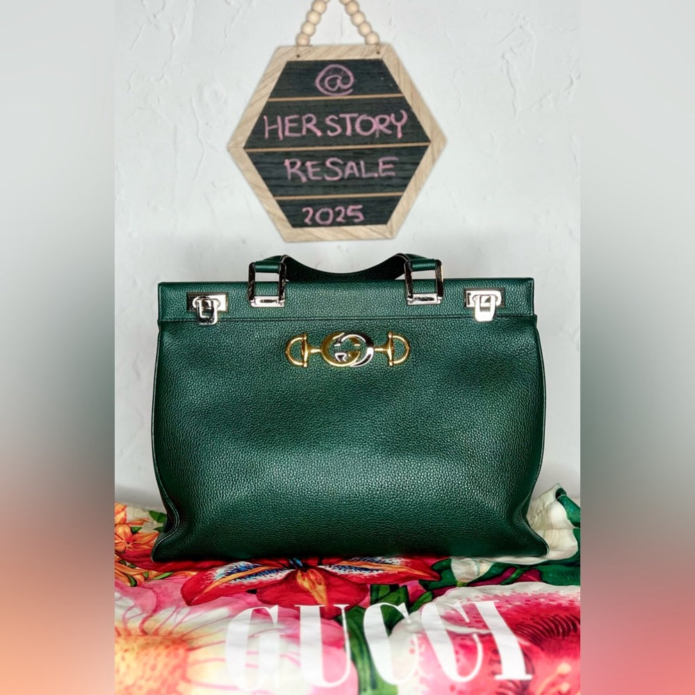 GUCCI Zumi large green satchel