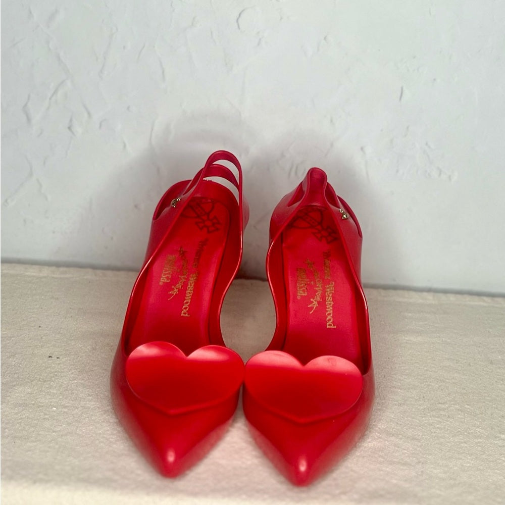 VIVIENNE WESTWOOD Red patent heart heels