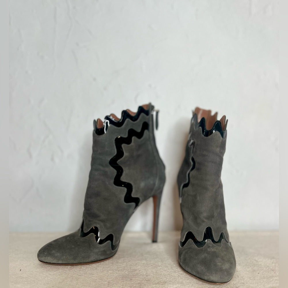 ALAIA grey suede ankle boots